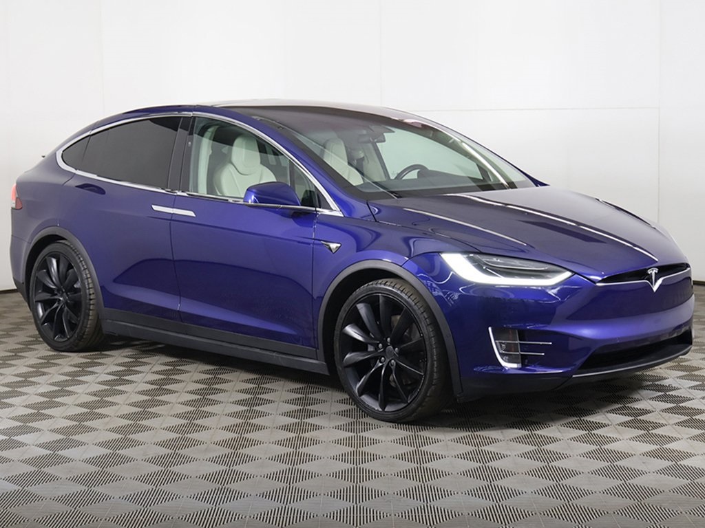 Used 2018 Tesla Model X 75D with VIN 5YJXCBE24JF141331 for sale in Streetsboro, OH