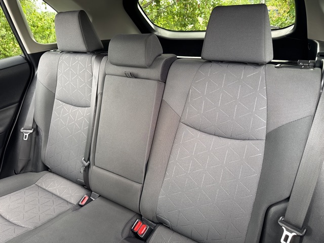 2019 Toyota RAV4 XLE photo 16