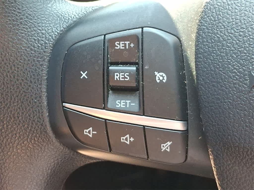 2022 Ford Escape S photo 17