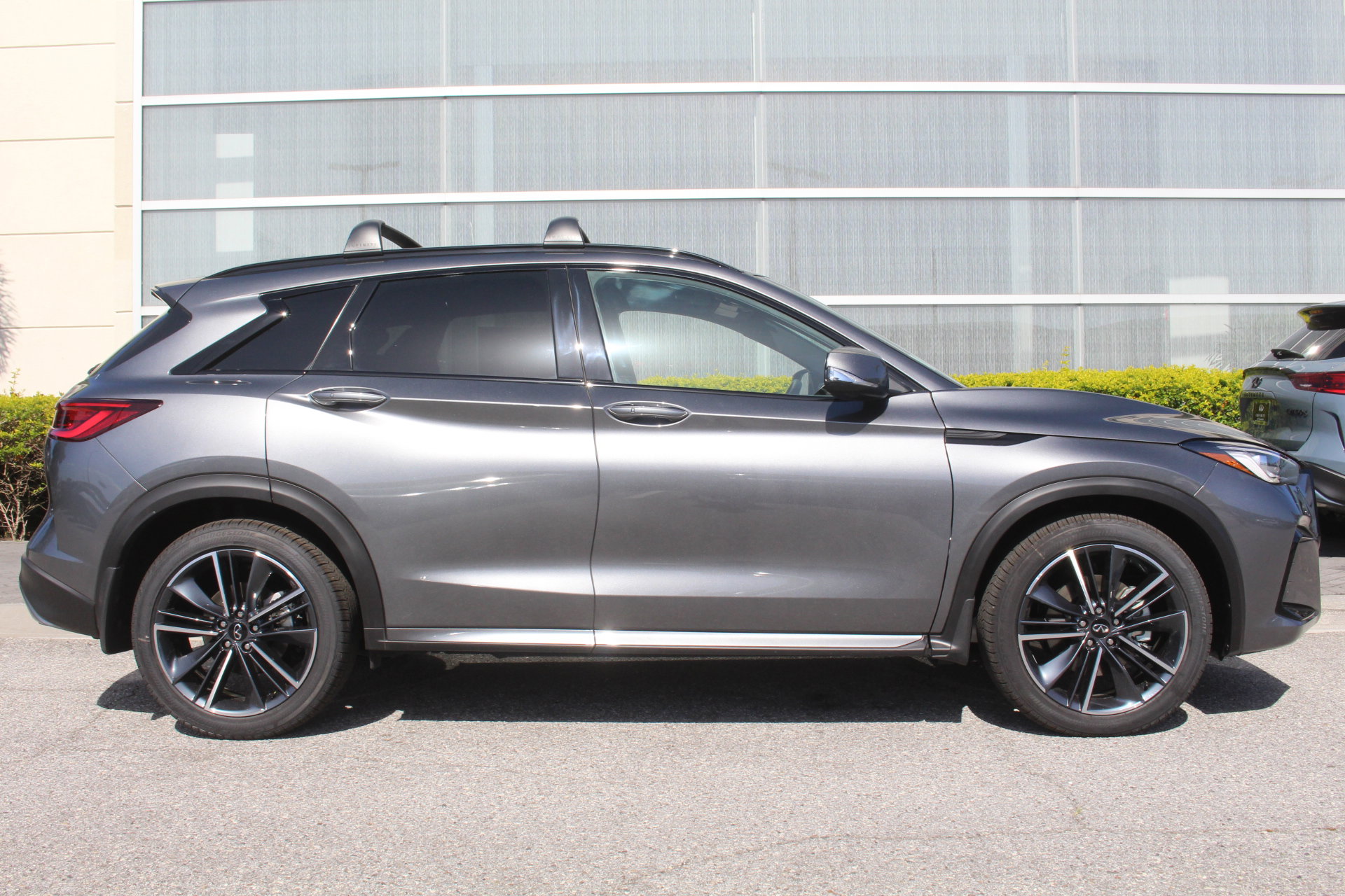 2025 Infiniti QX50 SPORT photo 5