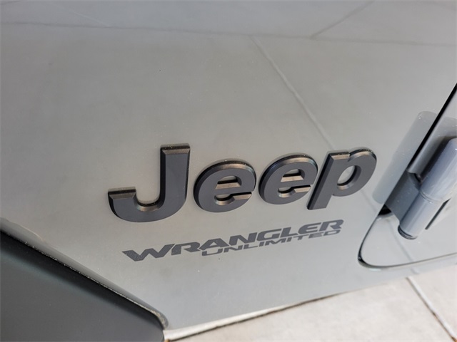 2022 Jeep Wrangler Unlimited Sport S photo 3