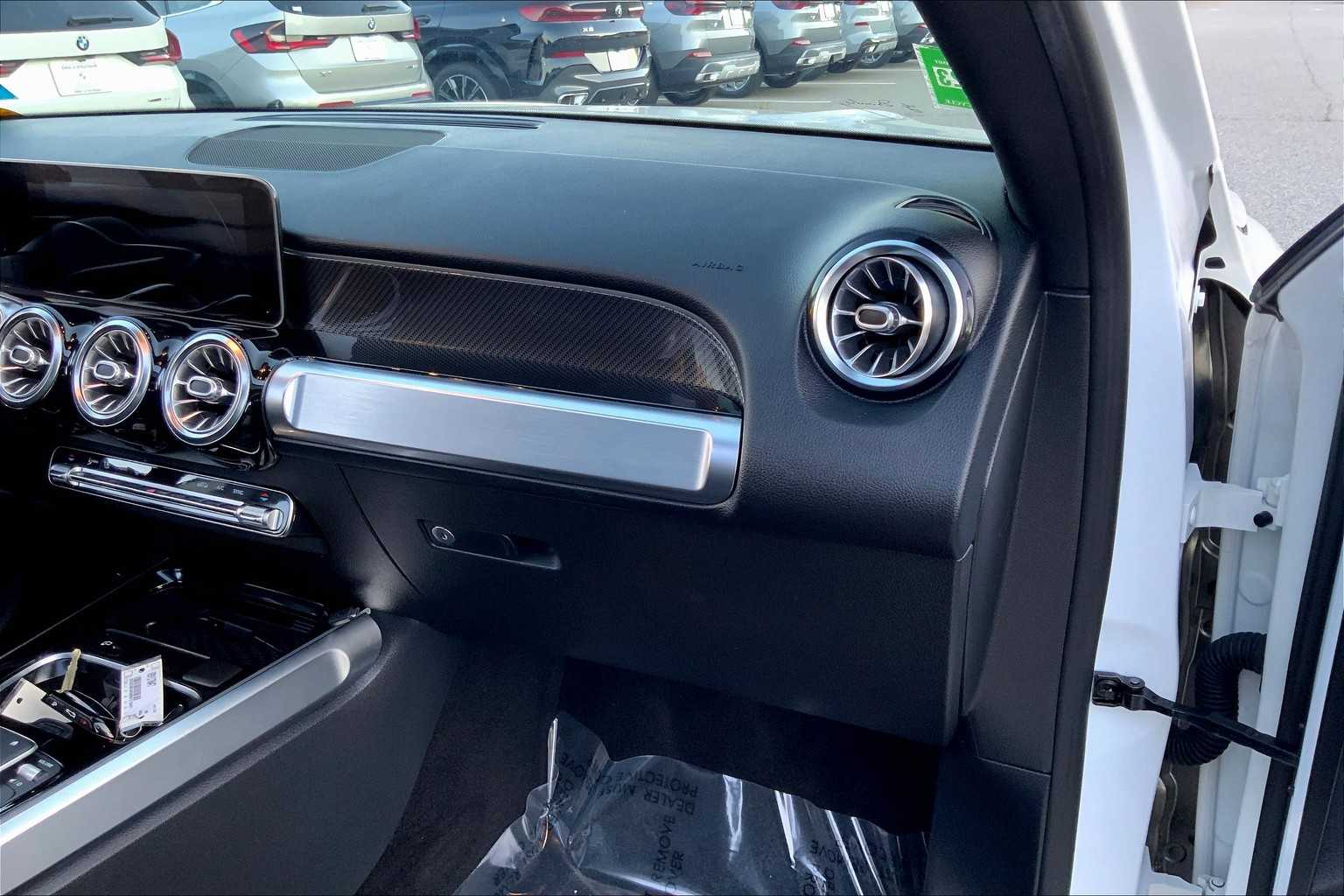 2021 Mercedes Benz GLB 250 4MATIC photo 15