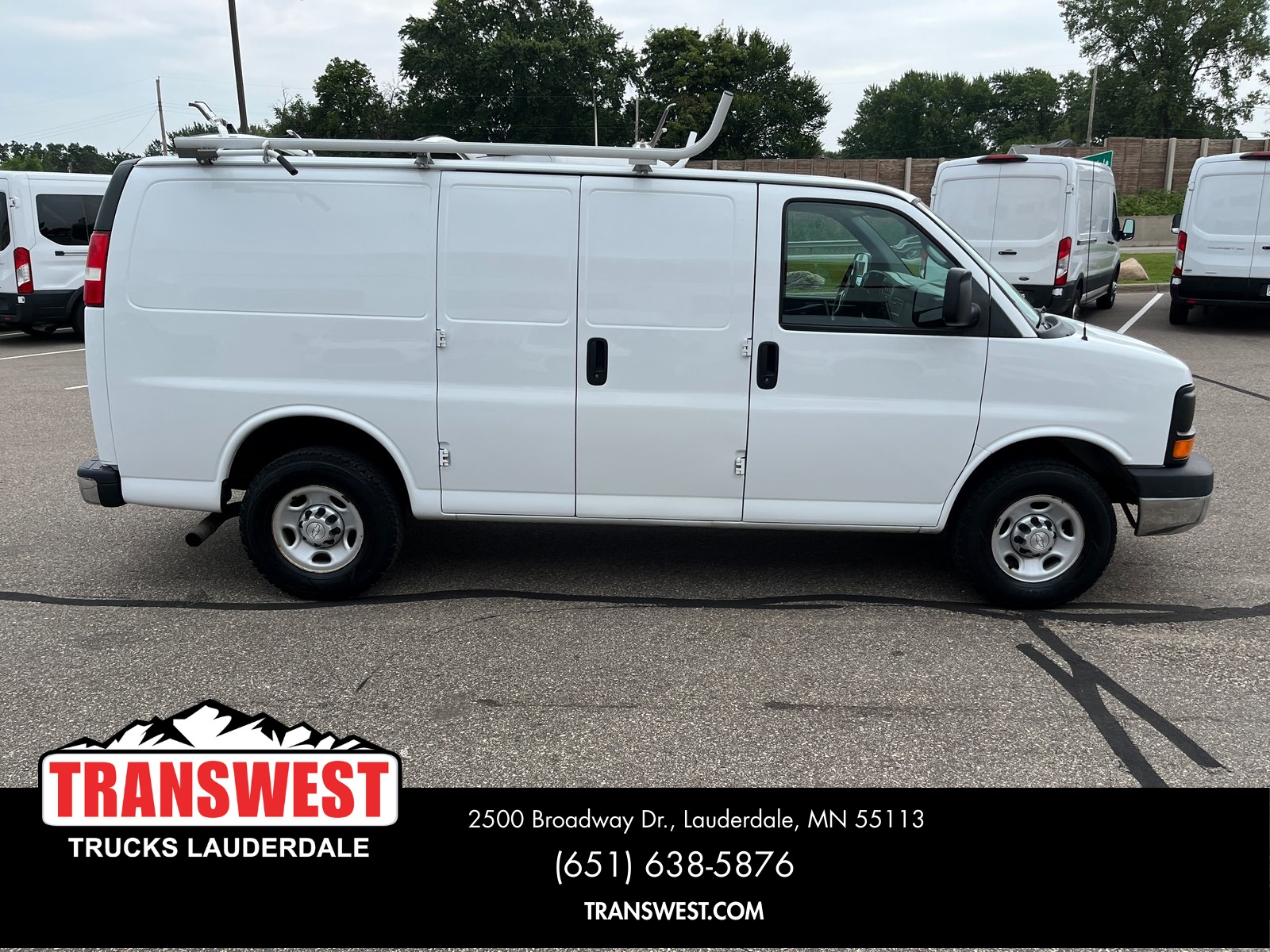 2015 Chevrolet Express 2500 Work Van photo 5