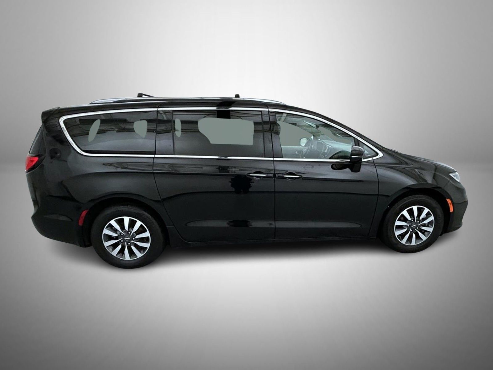 2021 Chrysler Pacifica Touring L photo 4