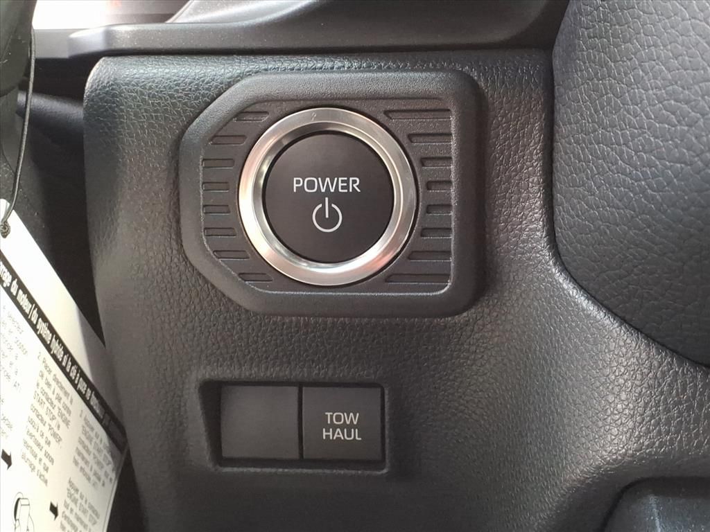 2025 Toyota Land Cruiser Base photo 31