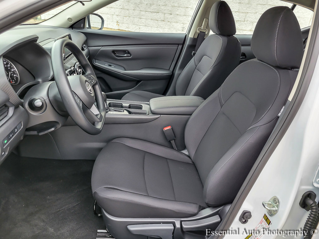 2025 Nissan Sentra S photo 7