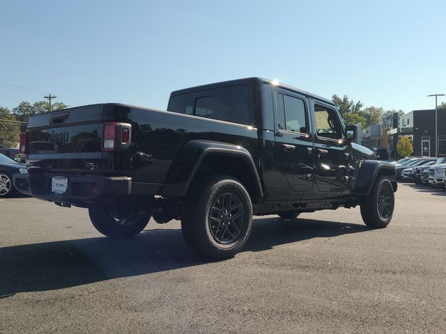 2025 Jeep Gladiator Sport S photo 3