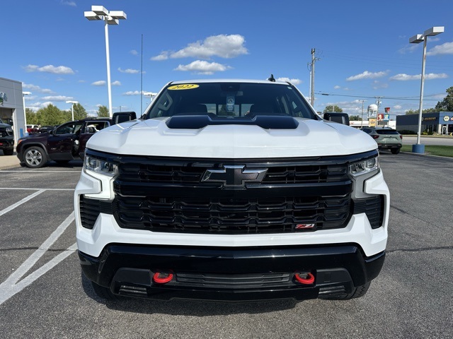 2022 Chevrolet Silverado 1500 LT Trail Boss photo 3