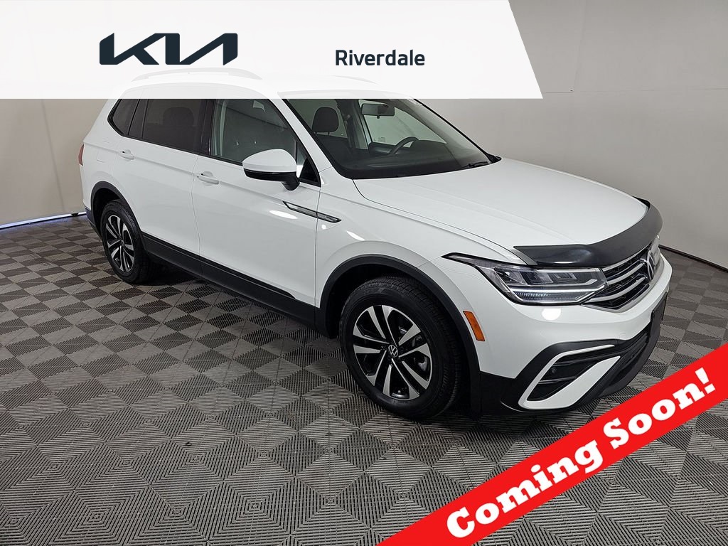 2022 Volkswagen Tiguan S's photo