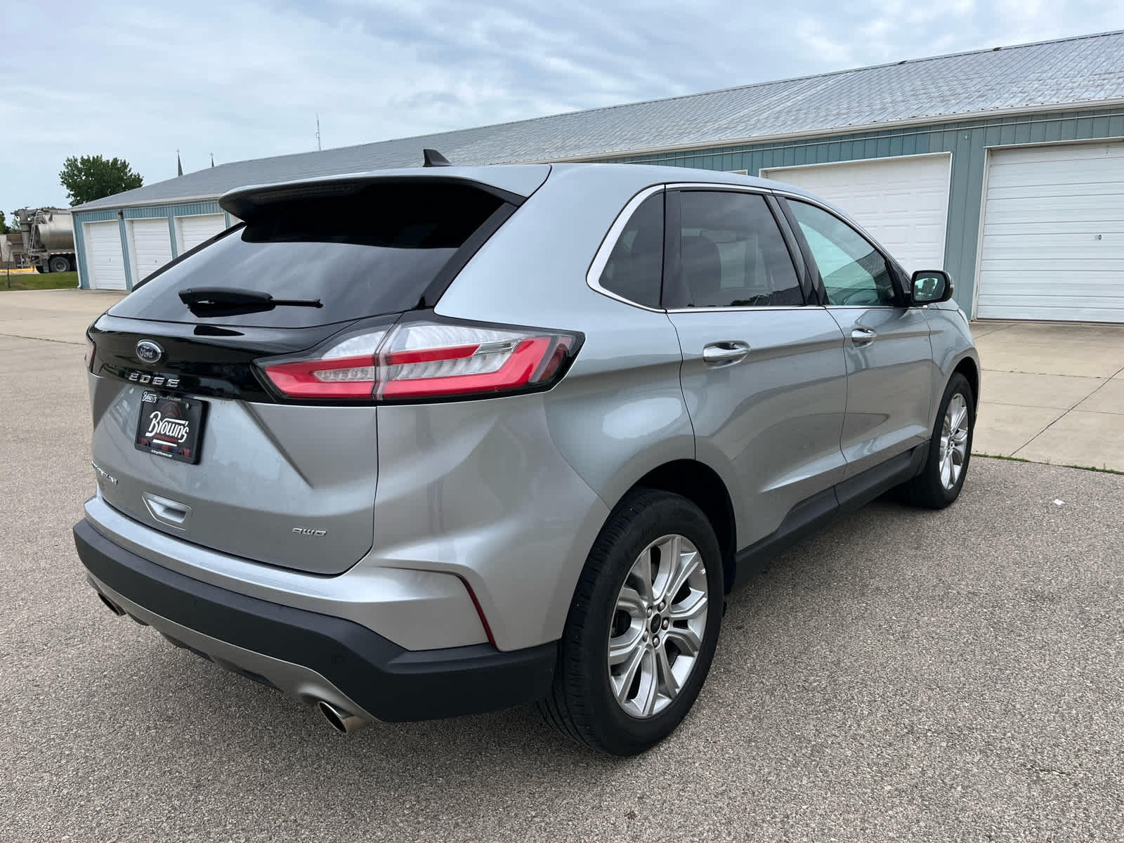 2024 Ford Edge Titanium photo 6