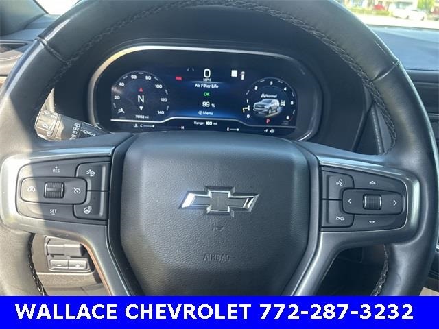 2023 Chevrolet Suburban Z71 photo 23