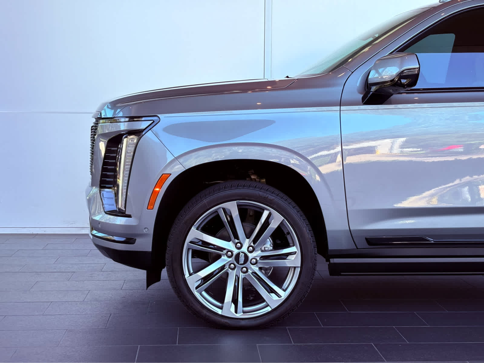 2025 Cadillac Escalade ESV Sport photo 5