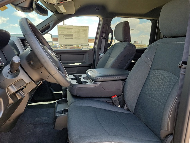 2026 Ram 2500 Tradesman photo 11