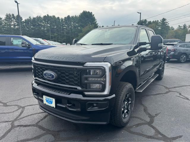 2026 Ford F-350 Super Duty XL's photo