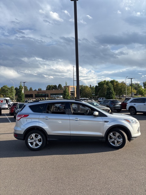 2016 Ford Escape SE photo 3