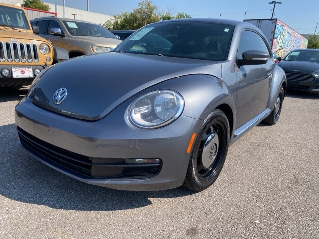 2016 Volkswagen Beetle 1.8T SE photo 3