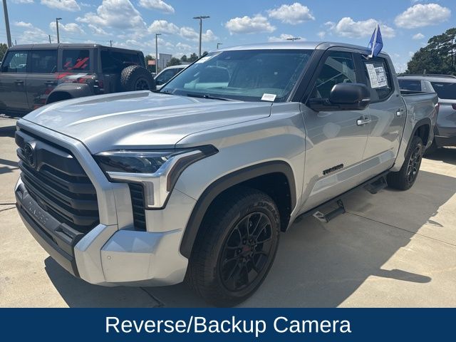 2024 Toyota Tundra SR5 photo 3