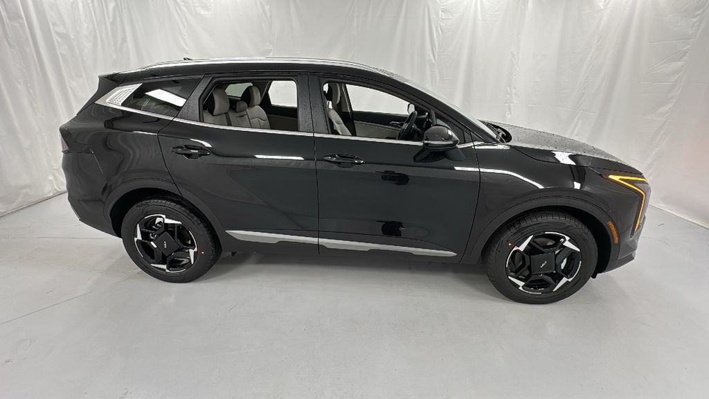 2026 Kia Sportage Hybrid EX photo 2