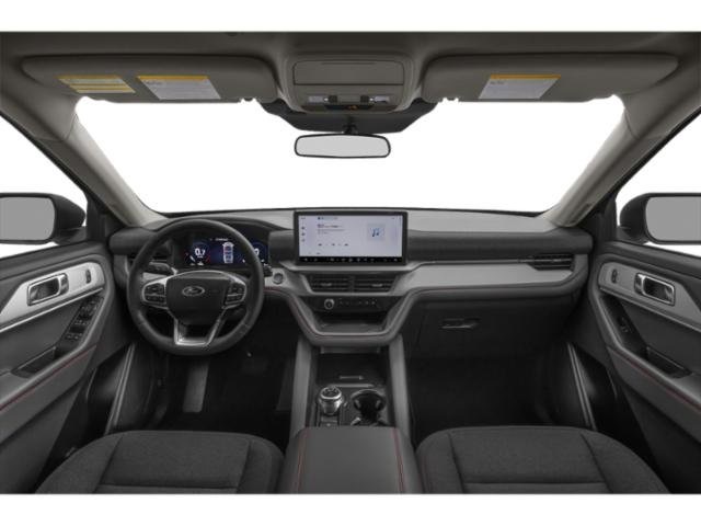 2025 Ford Explorer photo 6