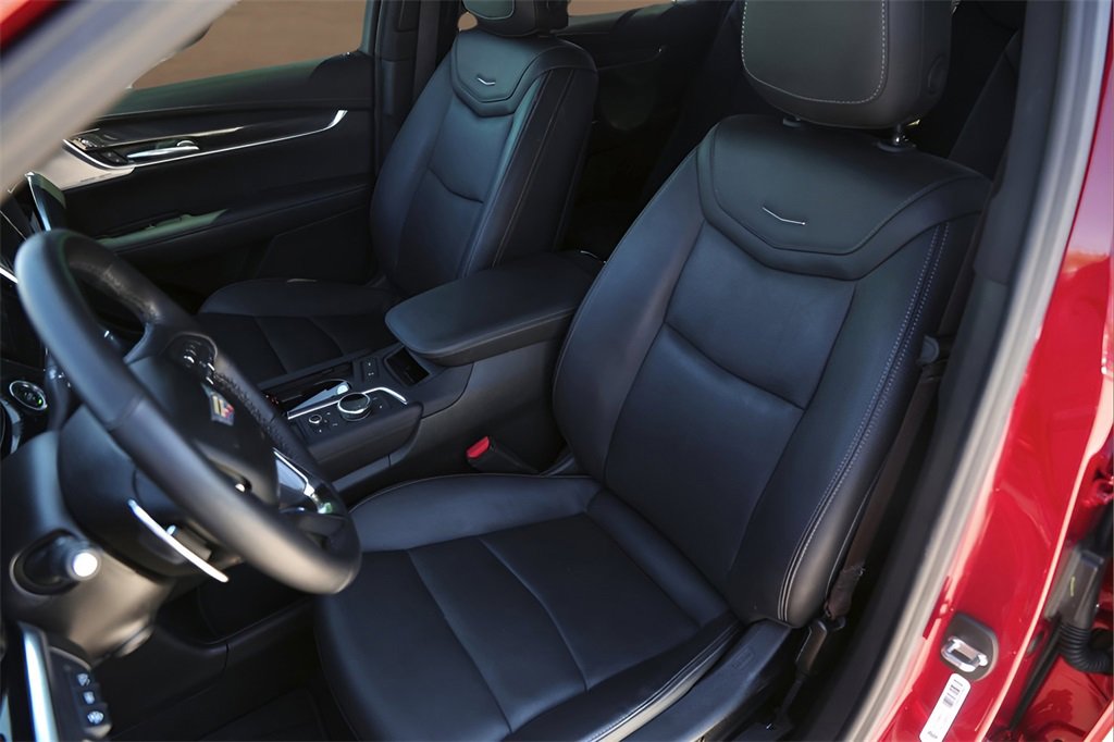 2023 Cadillac XT6 Sport photo 7