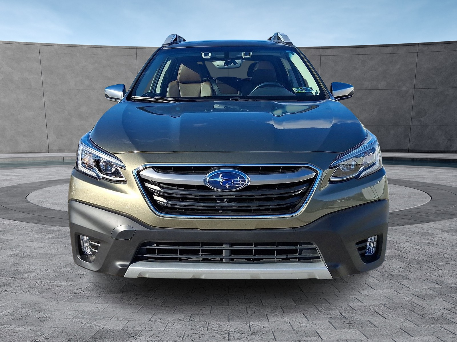 2020 Subaru Outback Touring photo 3