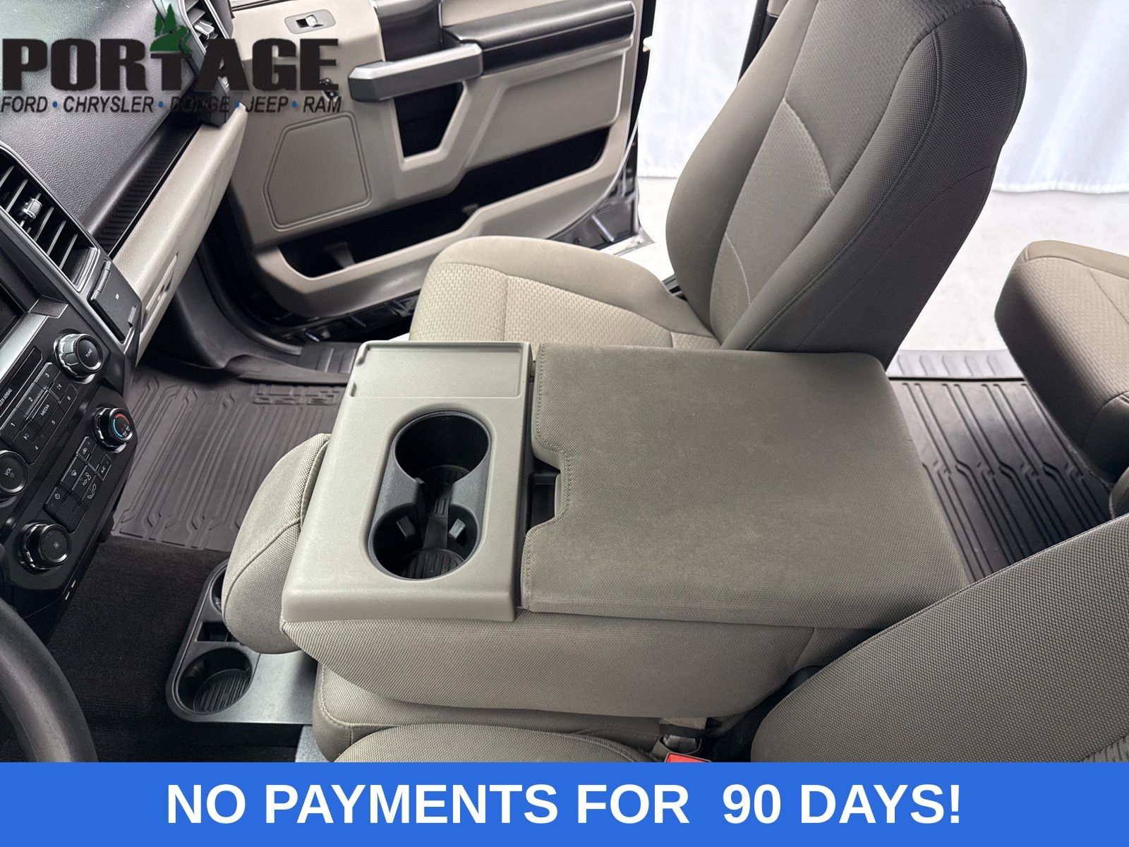 2019 Ford F-150 XLT photo 19