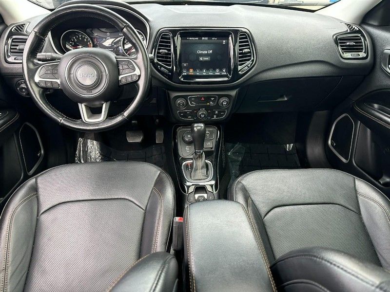 2021 Jeep Compass Limited photo 11