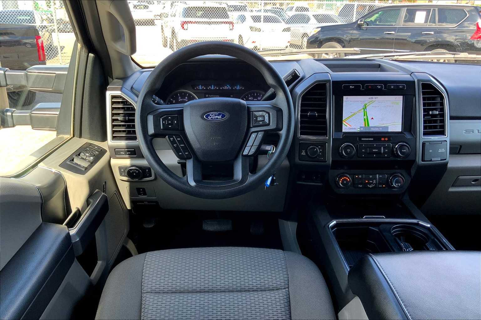 2020 Ford F-250 XLT photo 5