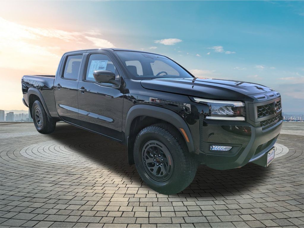 2026 Nissan Frontier PRO-4X's photo