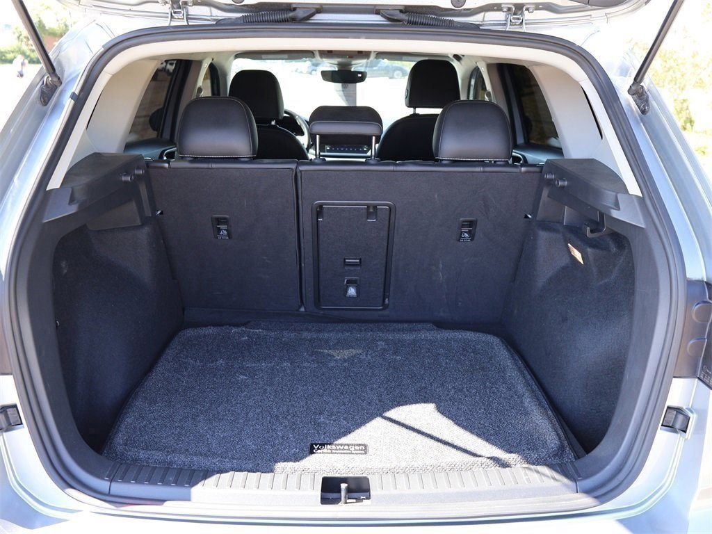 2022 Volkswagen Taos SE photo 7