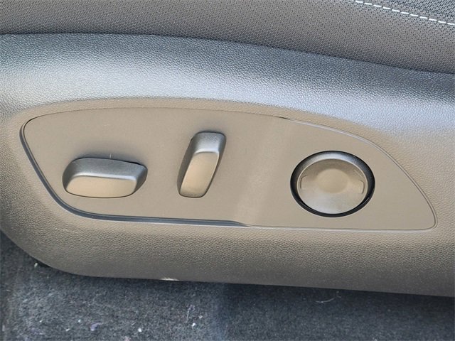 2026 Chevrolet Traverse photo 36