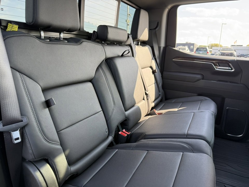 2026 GMC SIERRA - Image 36