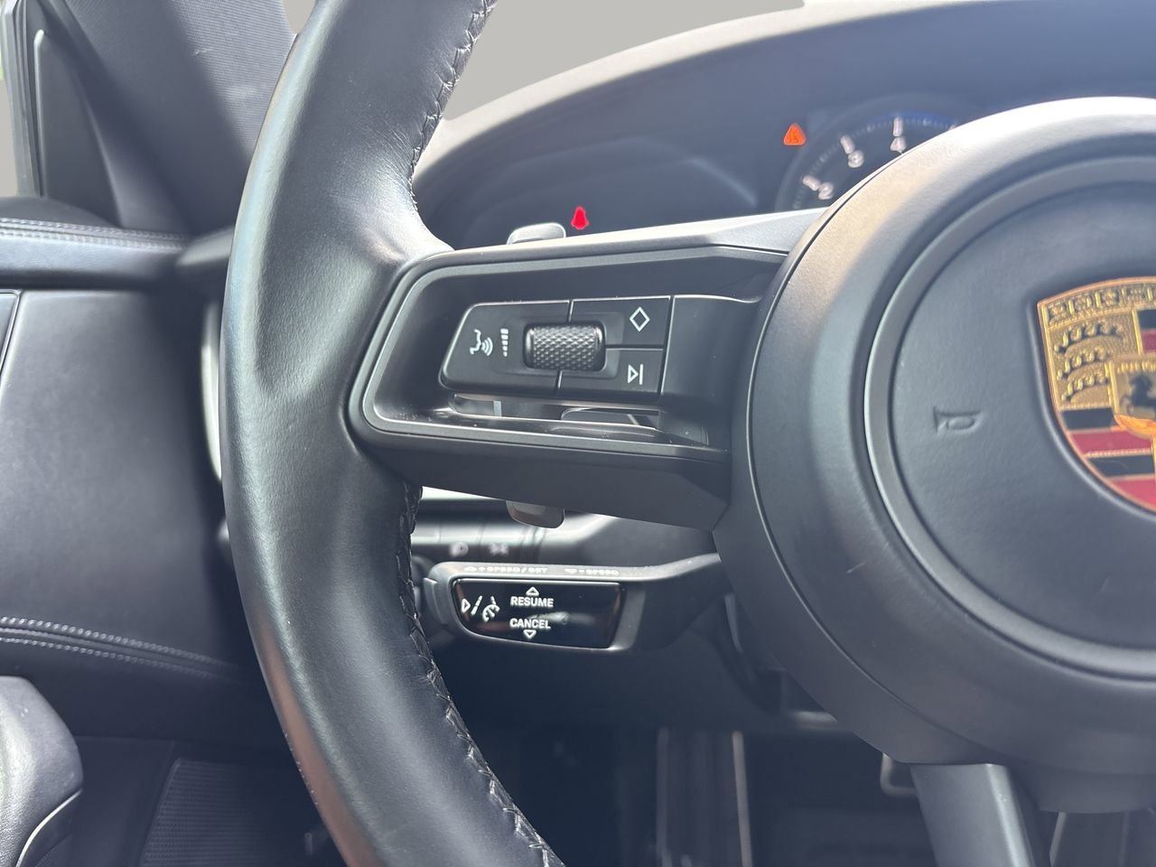2022 Porsche 911 4 photo 25