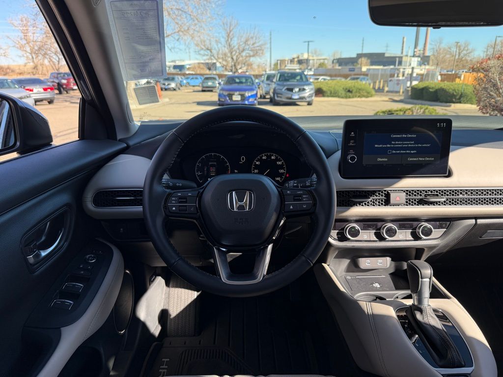 2026 Honda HR-V EX-L photo 2