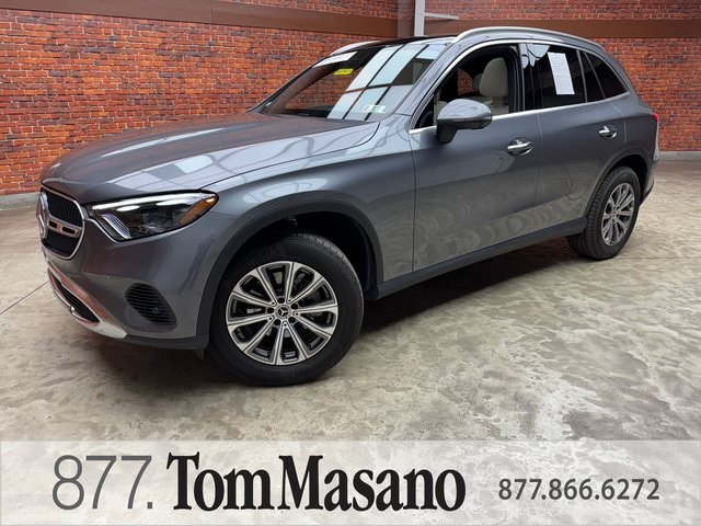 2023 Mercedes-Benz GLC GLC 300's photo