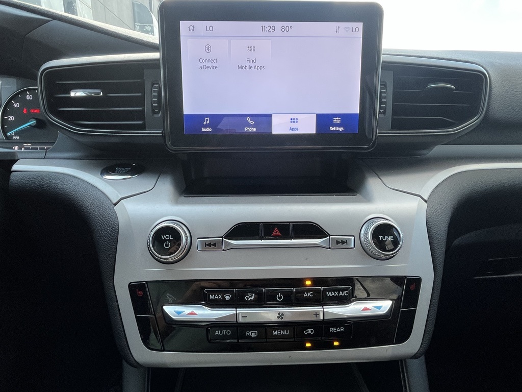 2024 Ford Explorer XLT photo 12