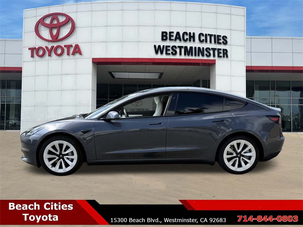 2022 Tesla Model 3 Long Range photo 6