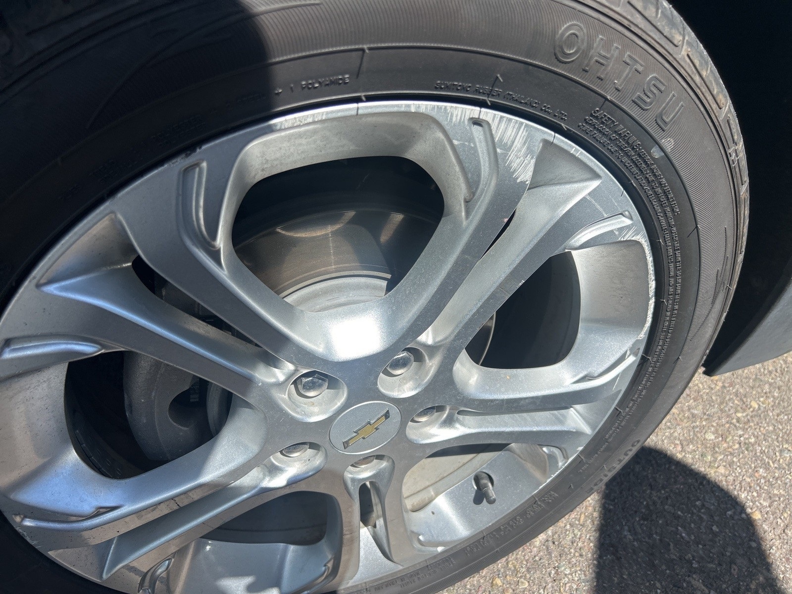 2018 Chevrolet Bolt EV photo 3