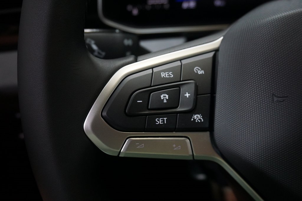 2025 Volkswagen Jetta 1.5T SE photo 17