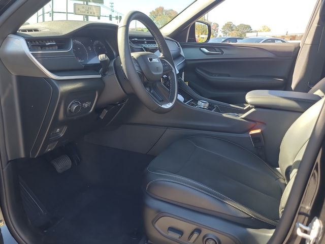 2025 Jeep Grand Cherokee Altitude X photo 3