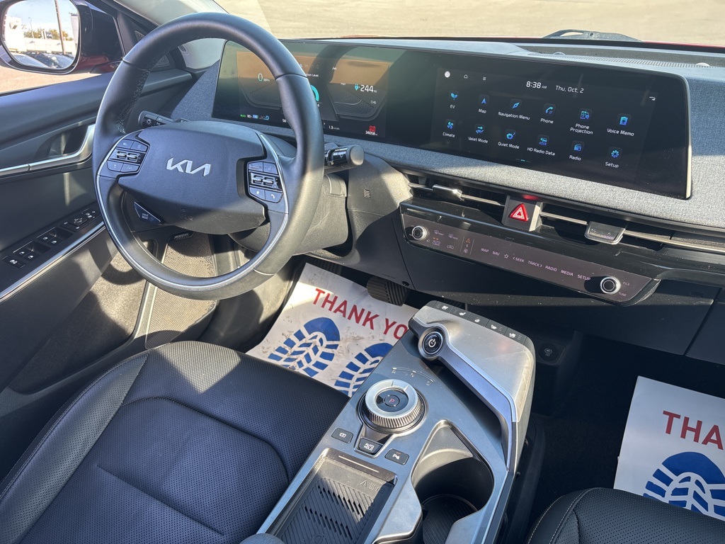 2022 Kia EV6 Wind photo 14