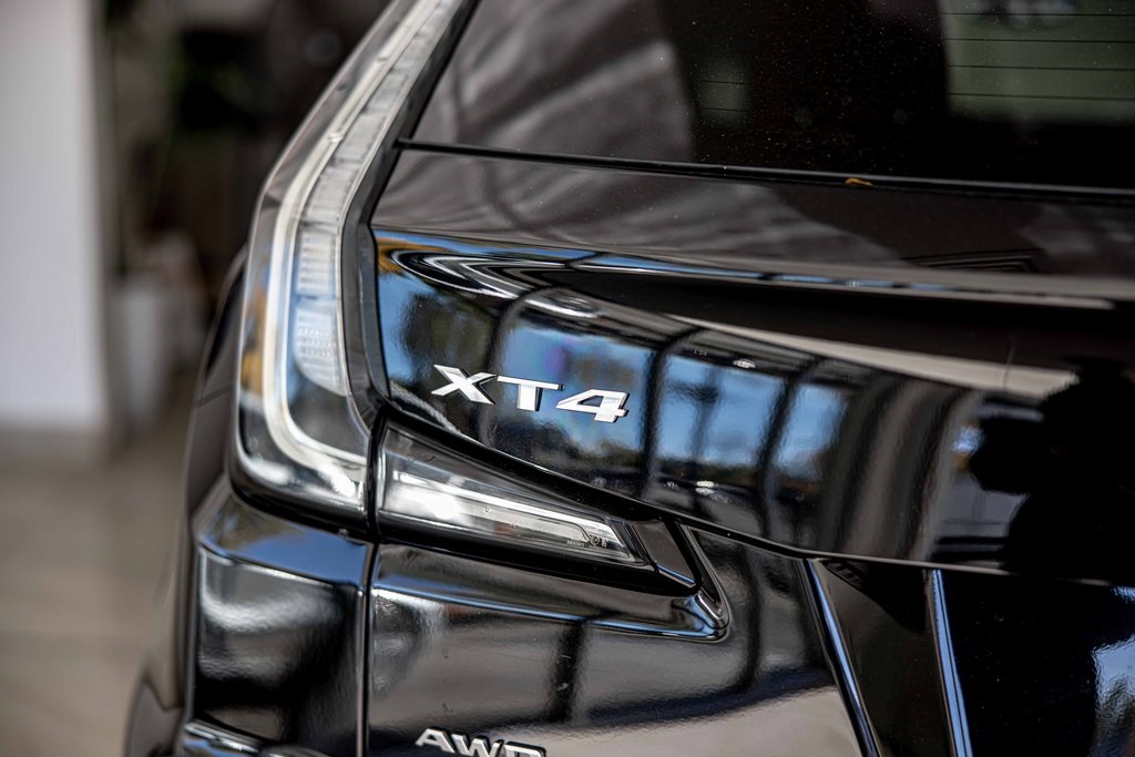 2024 CADILLAC XT4 - Image 15