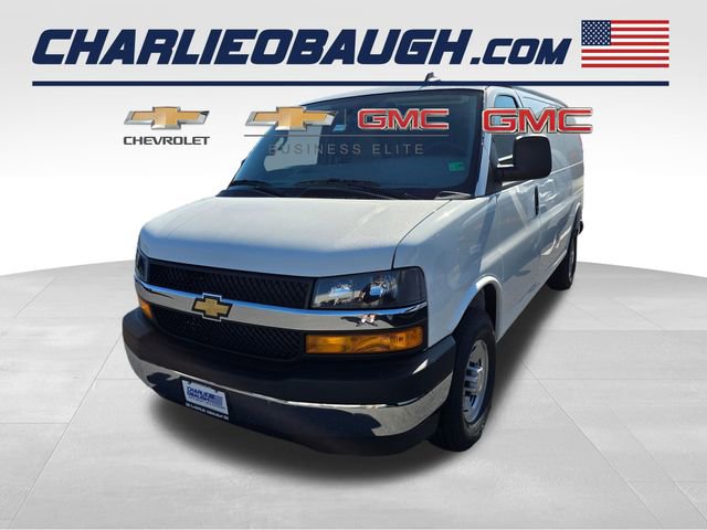 2025 Chevrolet Express Cargo Work Van's photo