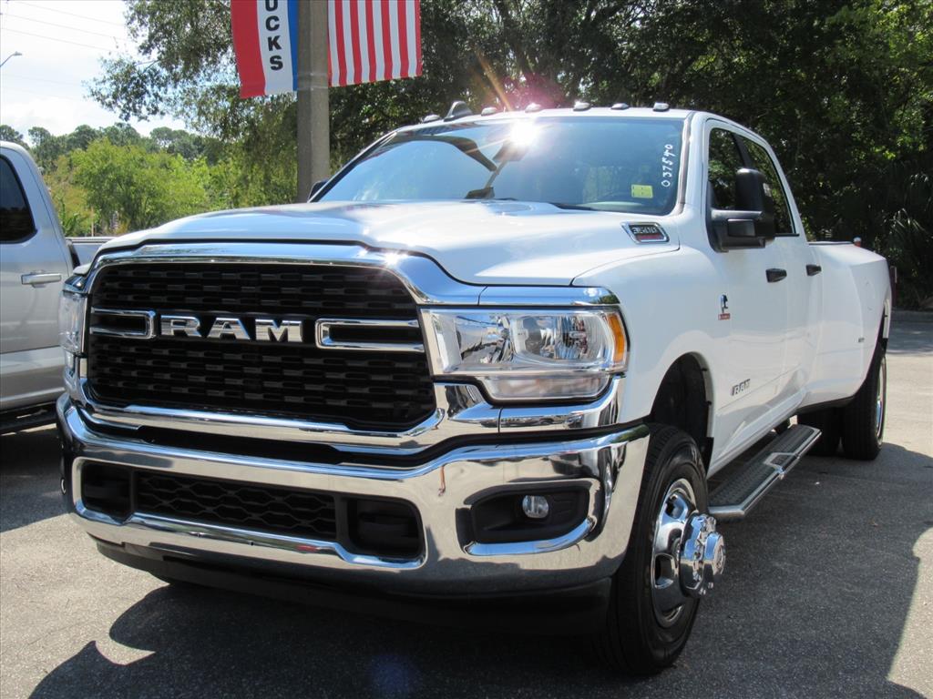 2024 Ram 3500 Big Horn photo 2