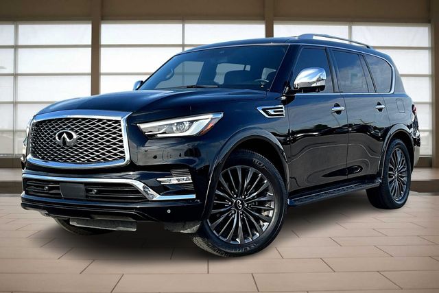 2023 INFINITI QX80 Sensory 4WD's photo