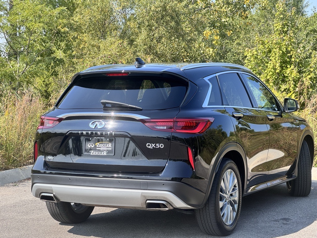 2024 Infiniti QX50 Luxe photo 6