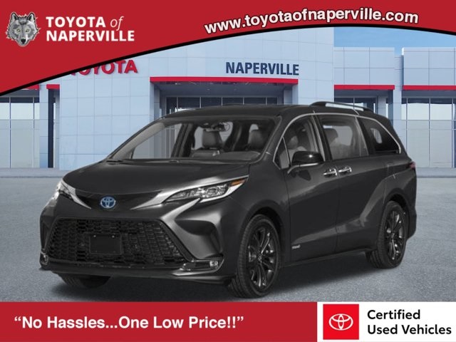 2025 Toyota Sienna XSE's photo