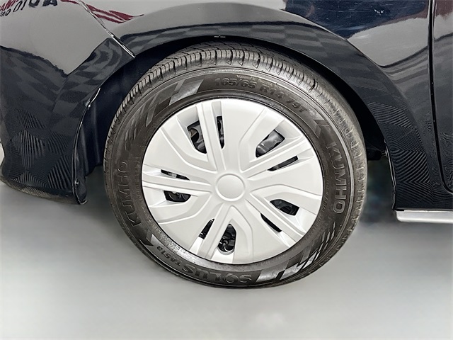 2024 Mitsubishi Mirage ES photo 23