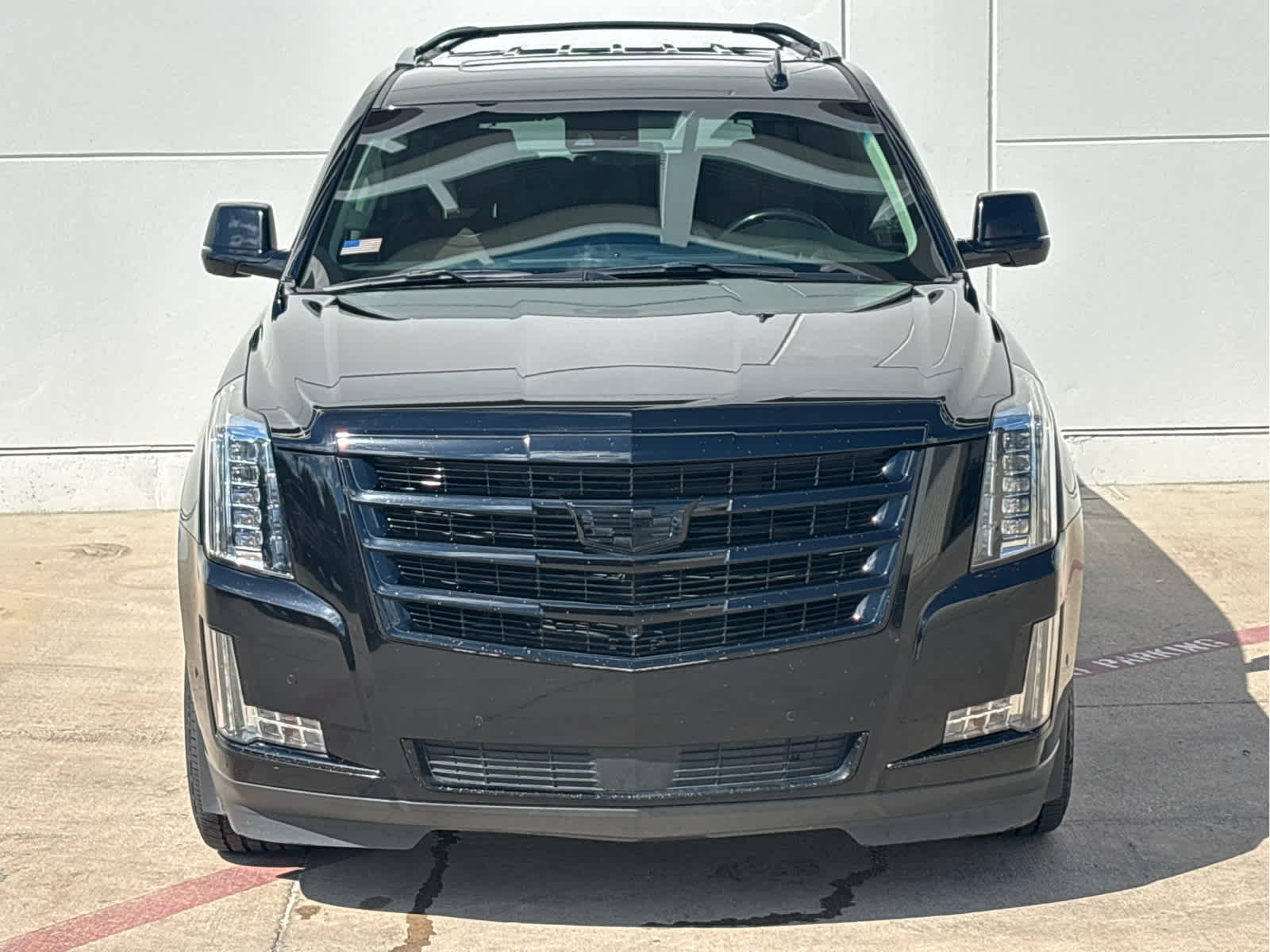 2018 Cadillac Escalade Premium Luxury photo 2