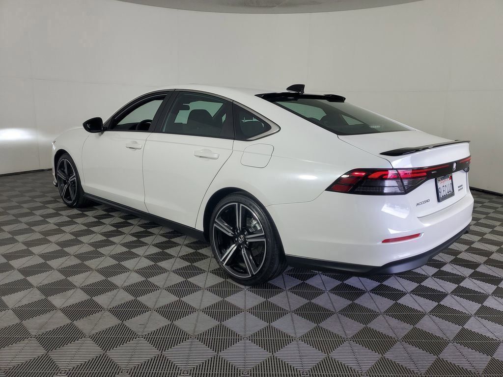 2024 Honda Accord Hybrid Sport photo 4